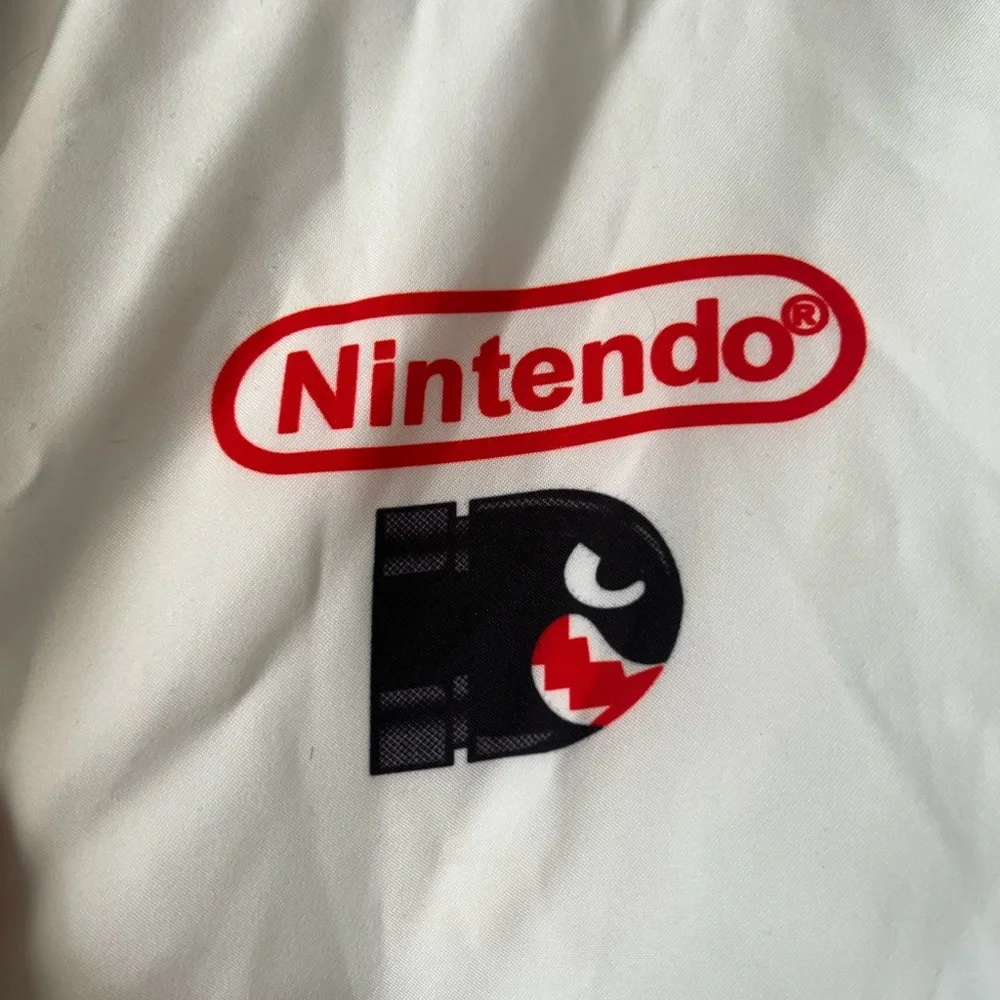 Nintendo theme Jacket - Picture 2 of 8